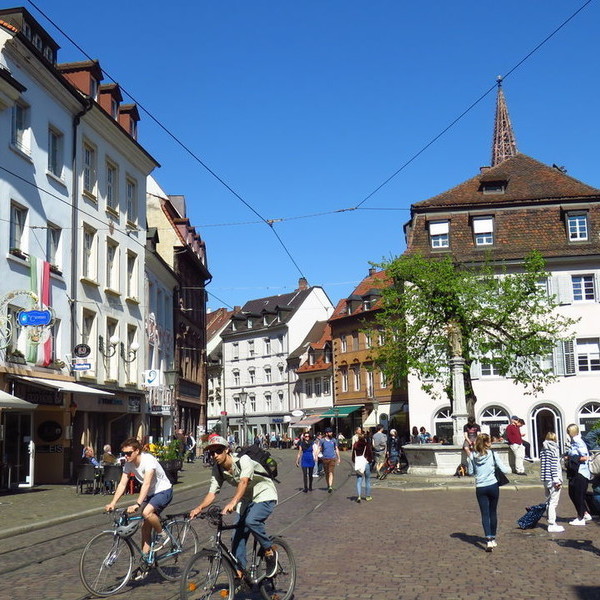 Oberlindenplatz